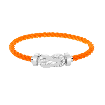 []CHANCE LARGE 8 FIGURE BUCKLE HALF DIAMOND BRACELET SILVER