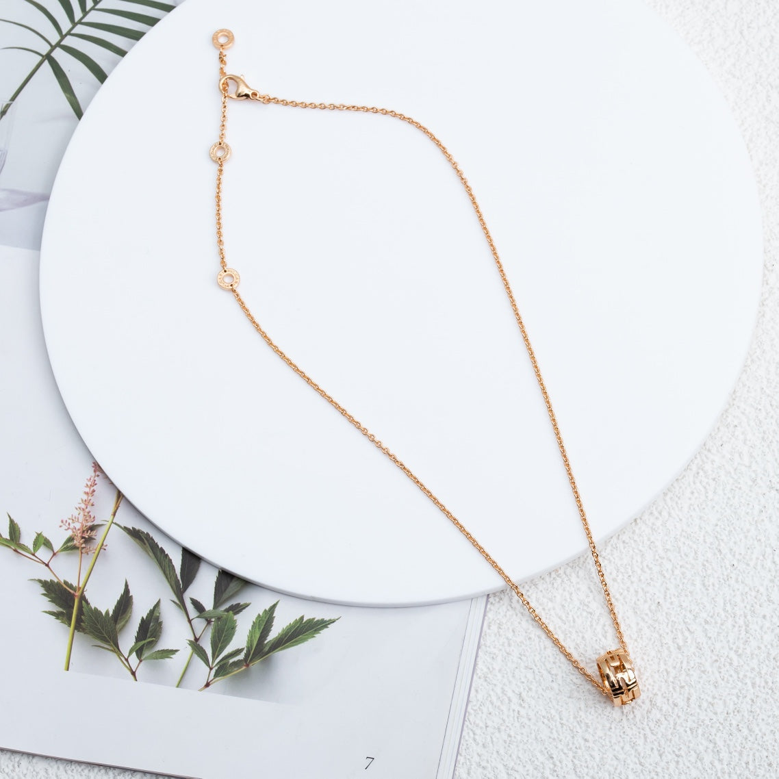 [Rose Jewelrys]PARENTESI NECKLACE PINK GOLD