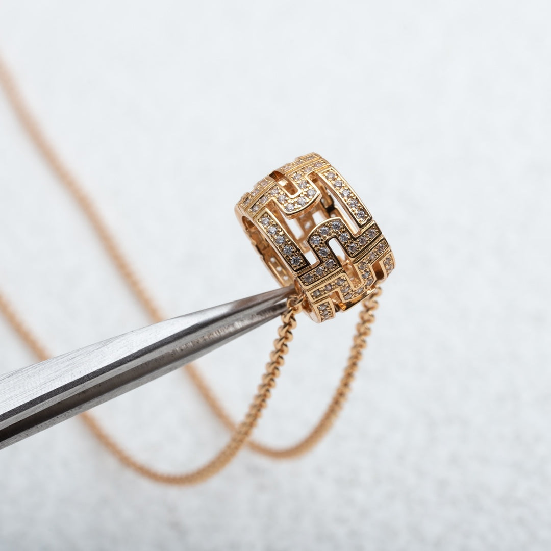 [Rose Jewelrys]PARENTESI NECKLACE PINK GOLD DIAMOND