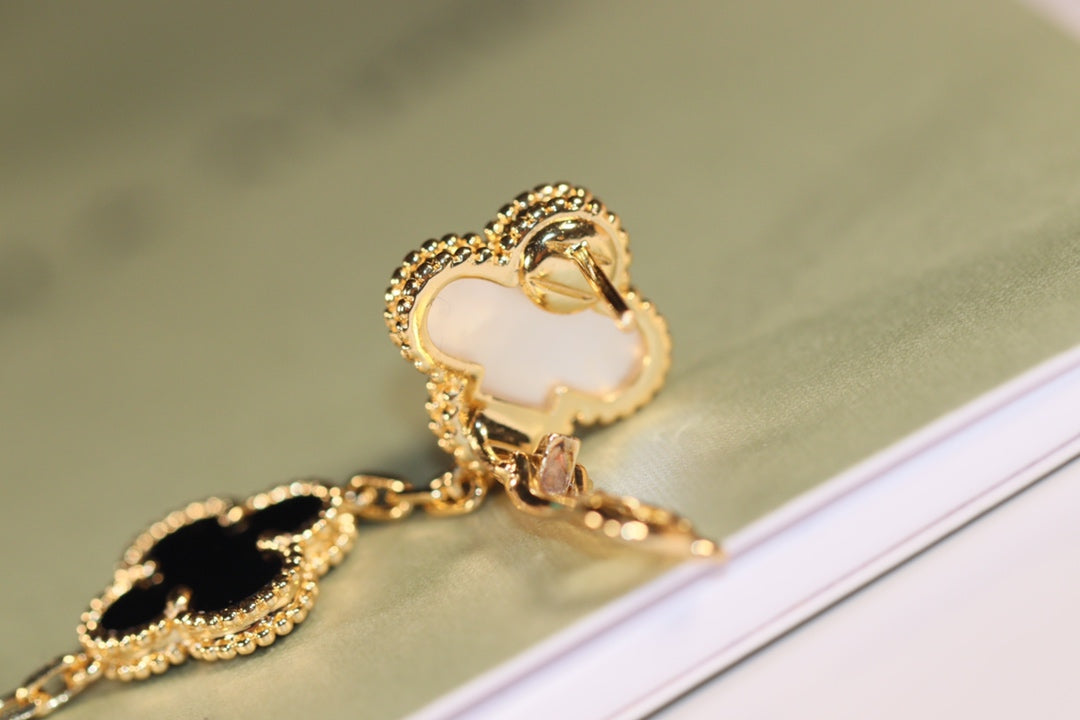 [Rose Jewelrys]CLOVER EARRINGS GOLD ONYX MOP 3 MOTIF