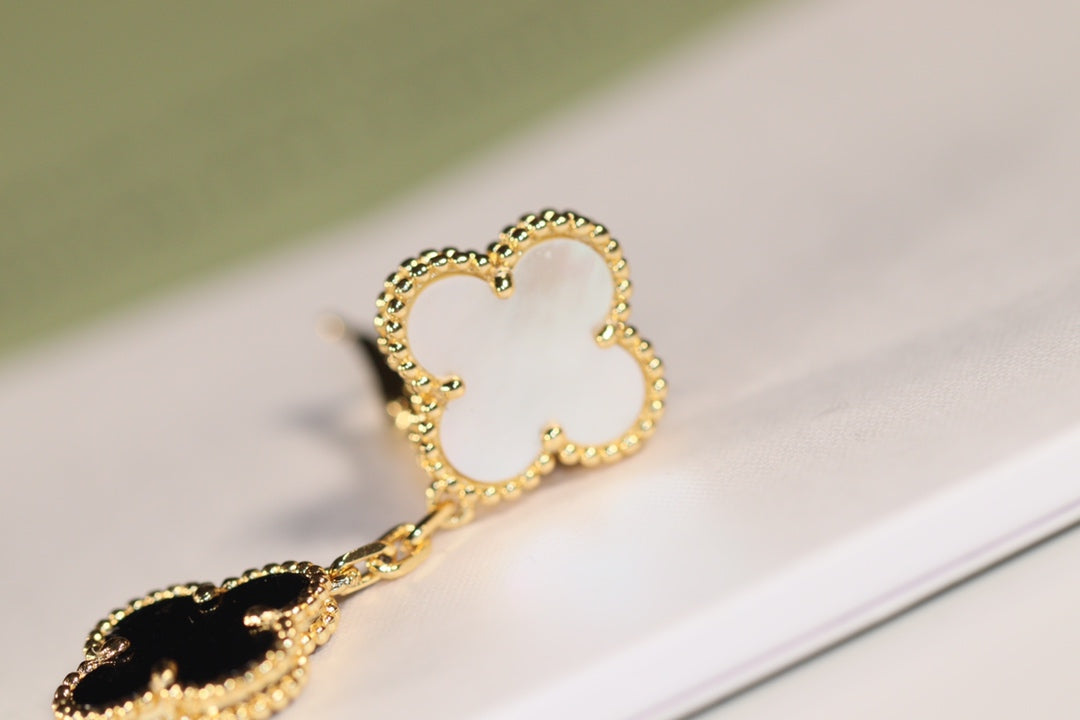 [Rose Jewelrys]CLOVER EARRINGS GOLD ONYX MOP 3 MOTIF