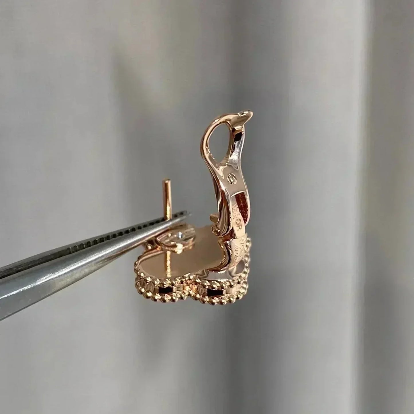[Rose Jewelrys]CLOVER MEDIUM 1 MOTIFS  PINK MOP DIAMOND EARRINGS
