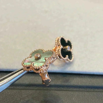 []CLOVER MEDIUM 1 MOTIFS GRAY MOP  DIAMOND EARRINGS