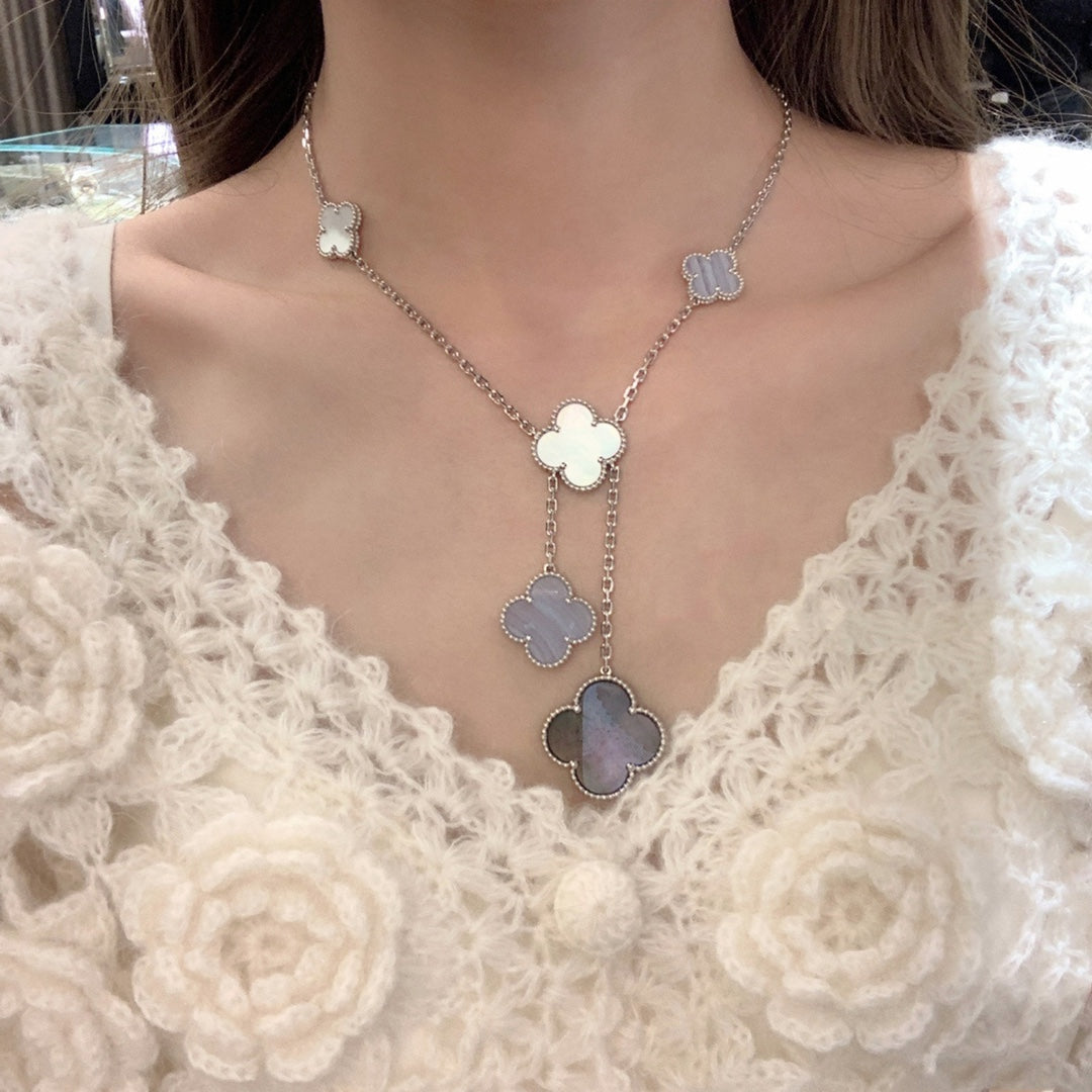 [Rose Jewelrys]CLOVER MOP CHALCEDONY NECKLACE SILVER 6 MOTIF