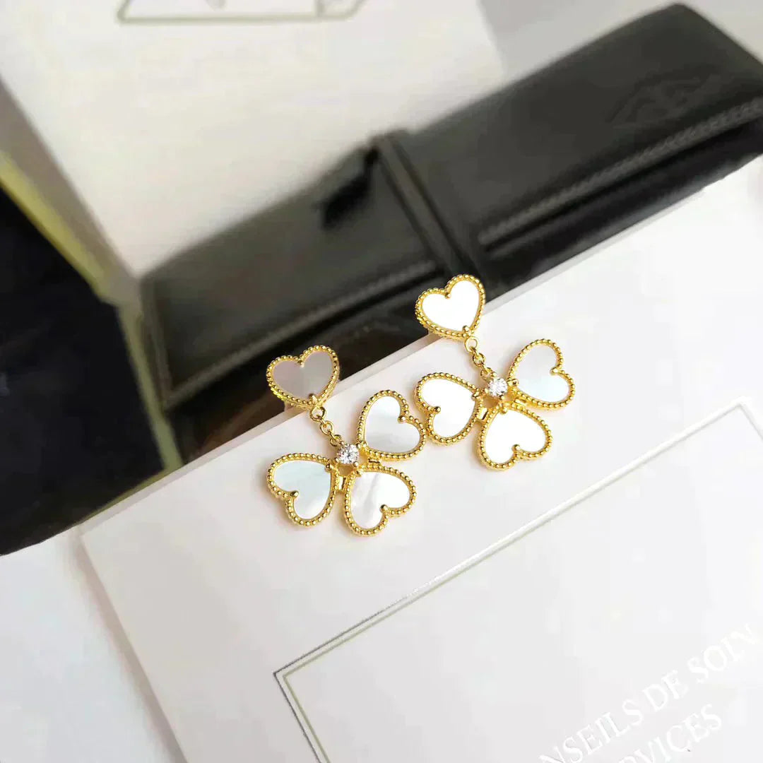 [Rose Jewelrys]CLOVER SWEET WHITE MOP EARRINGS