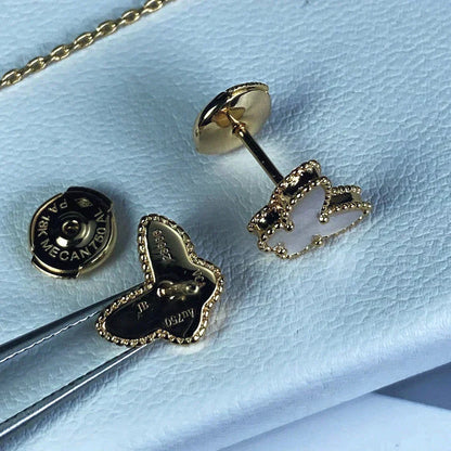 []SWEET BUTTERFLY MOP EARSTUDS