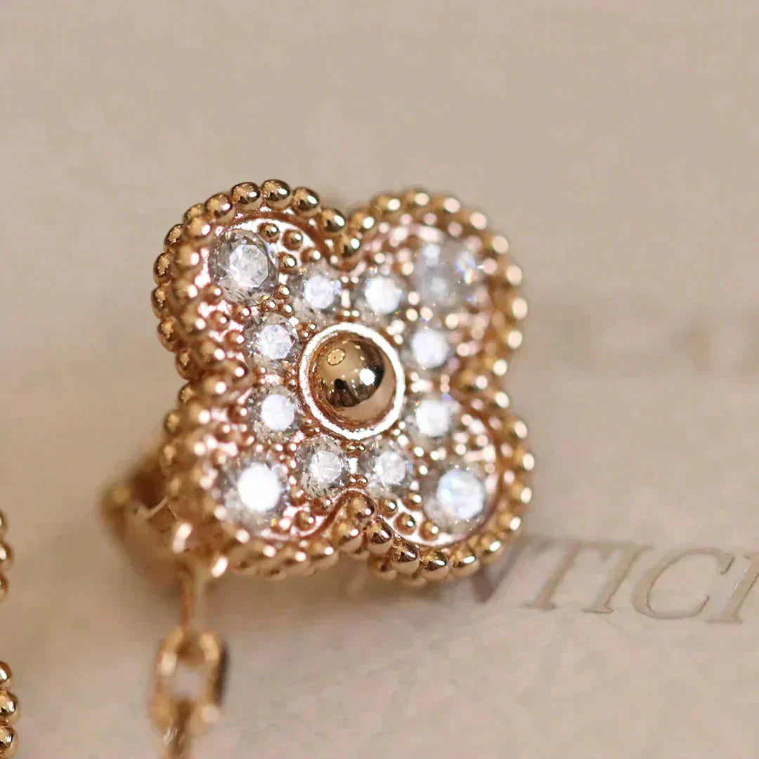 [Rose Jewelrys]CLOVER MEDIUM 1 MOTIFS FUll DIAMOND EARRINGS