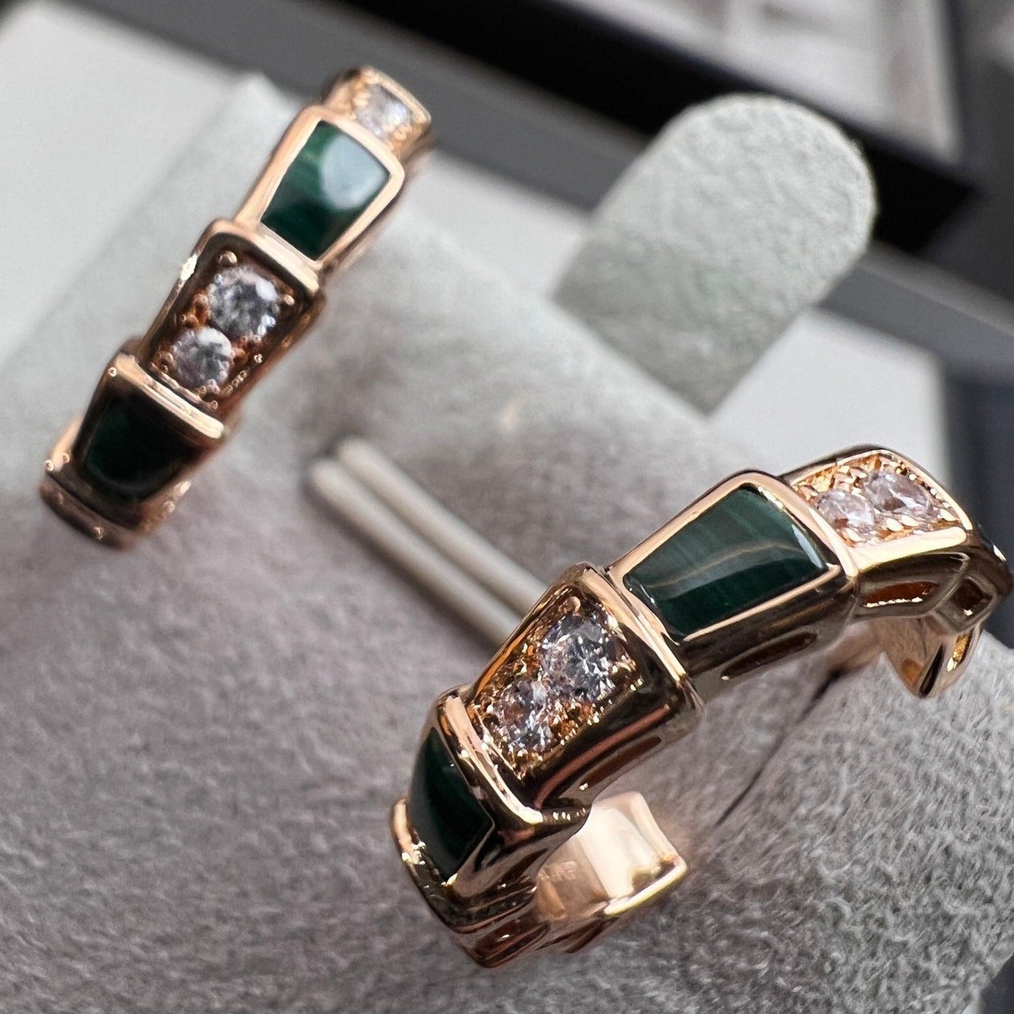 [Rose Jewelrys]SERPENTI MALACHITE PINK GOLD EARRINGS