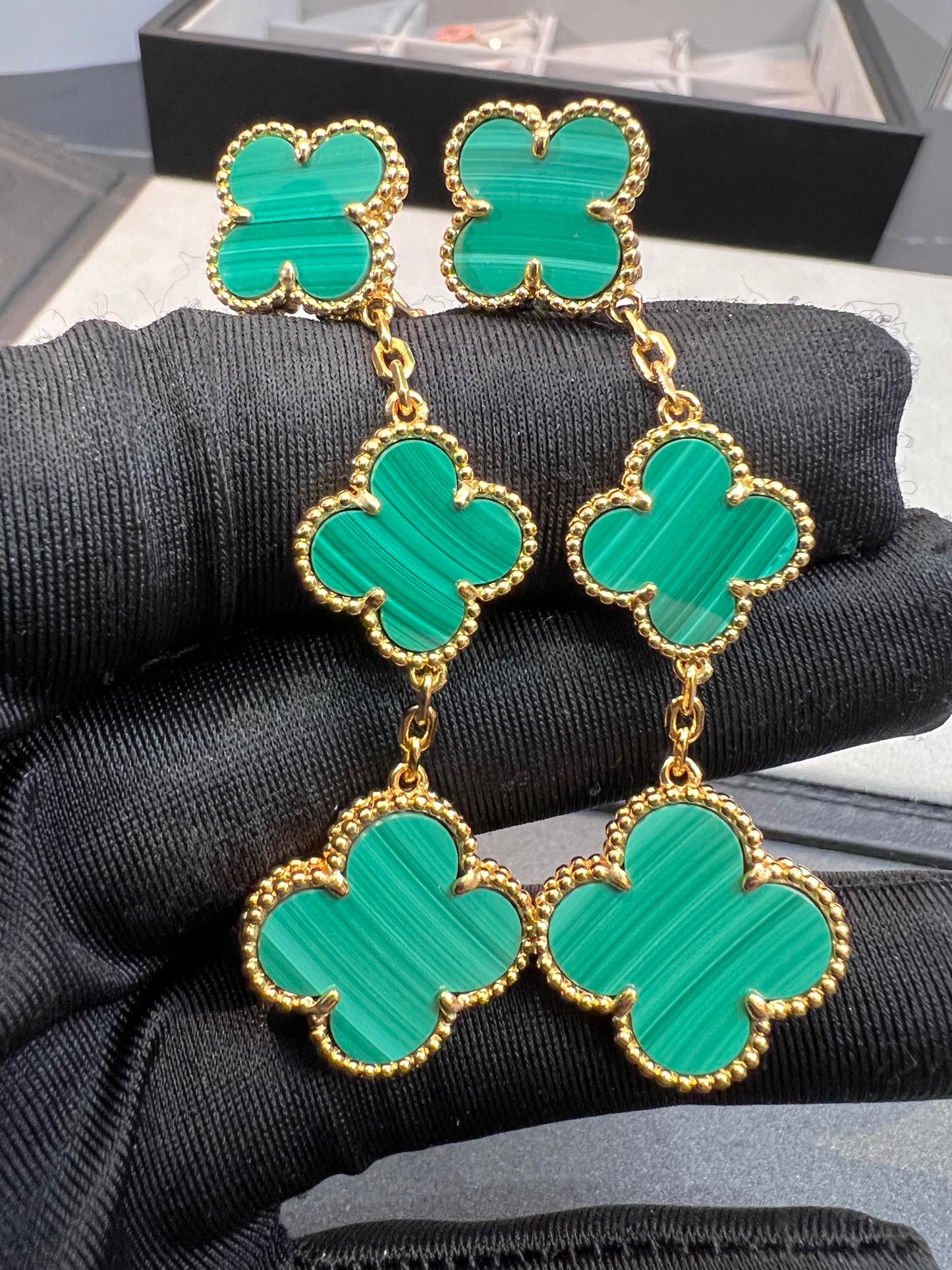 []CLOVER MALACHITE 3 MOTIFS GOLD
