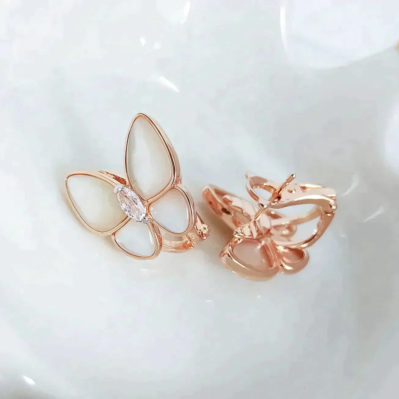 [Rose Jewelrys]BUTTERFLY MOP DIAMOND EARRINGS