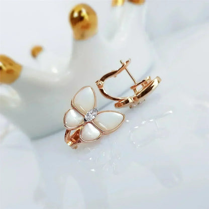 []BUTTERFLY MOP DIAMOND EARRINGS