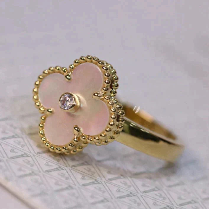 [🌹Rose💎]CLOVER PINK MOP RING GOLD DIAMOND