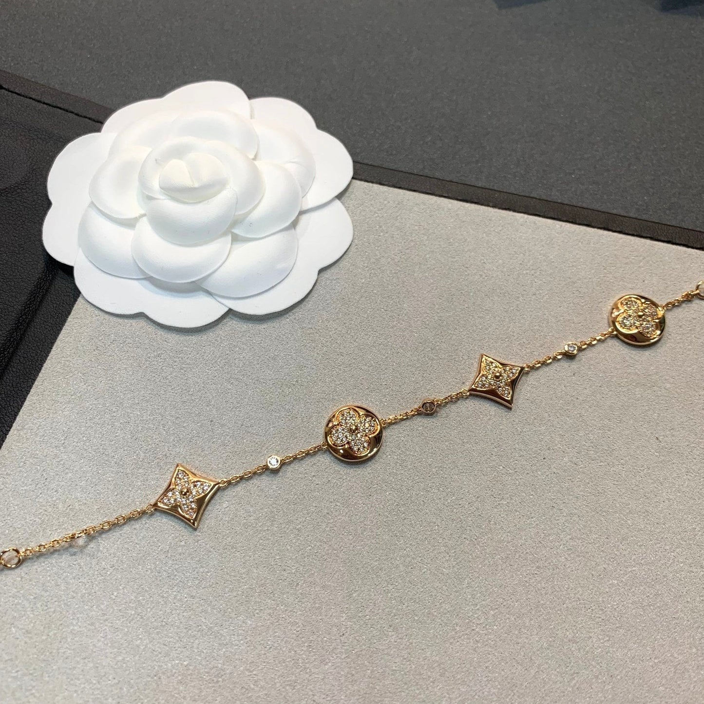 [Rose Jewelrys]STAR AND SUN 4 MOTIFS GOLD DIAMONDS BRACELET