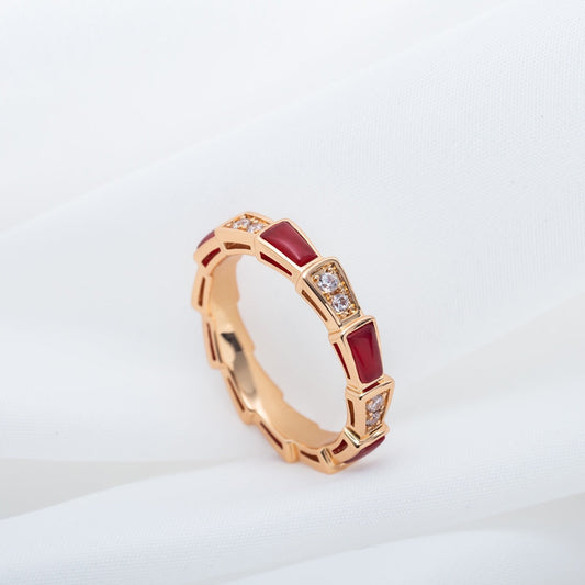 []SERPENTI RING PINK GOLD CARNELIAN DIAMOND 3MM