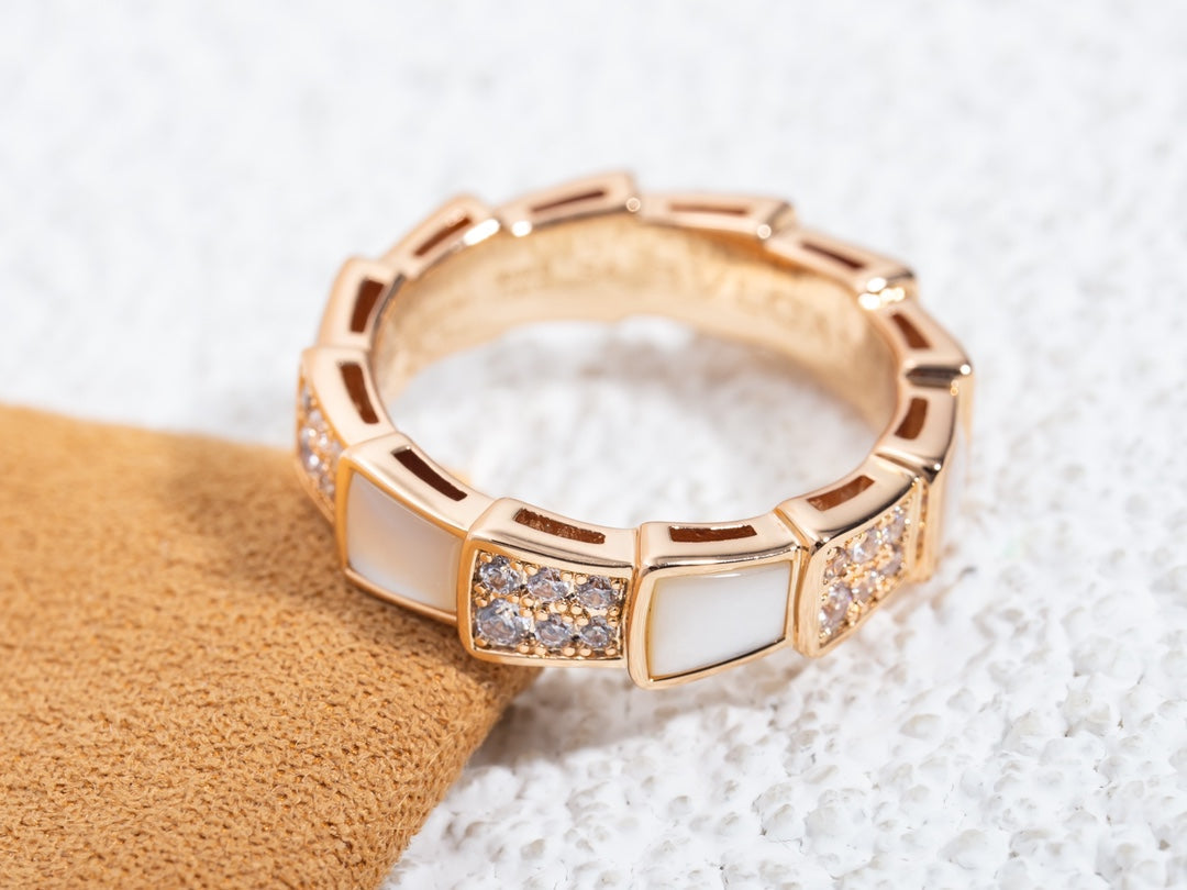 [Rose Jewelrys]SERPENTI RING PINK GOLD MOP DIAMOND PAVED 4MM