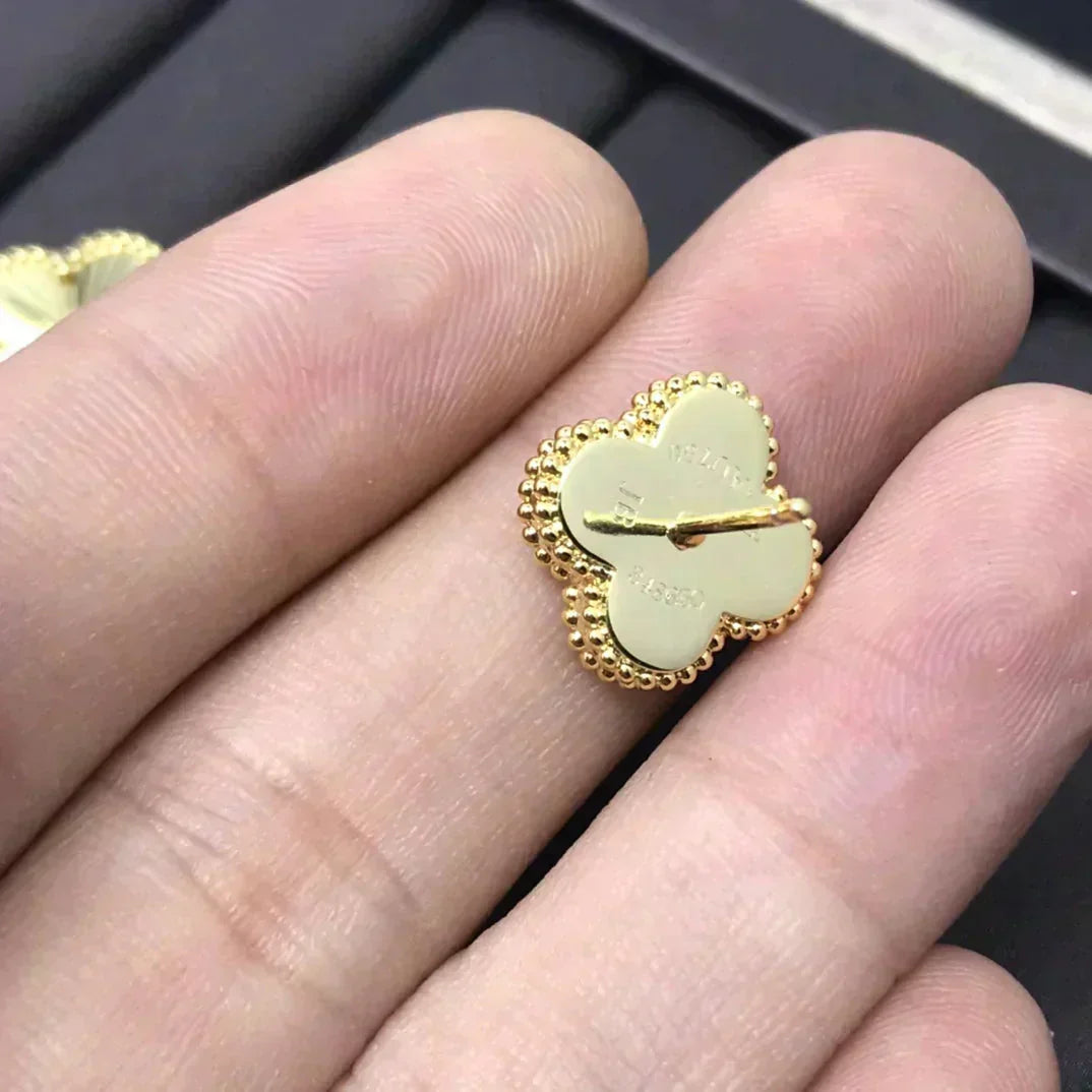 [Rose Jewelrys]CLOVER MINI 9.5MM LASER EARRINGS