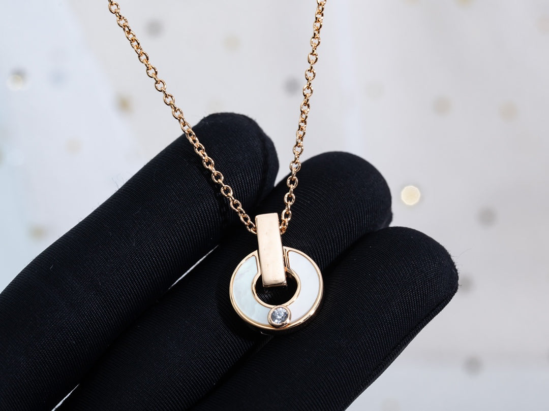 [Rose Jewelrys]GARI NECKLACE PINK GOLD MOP