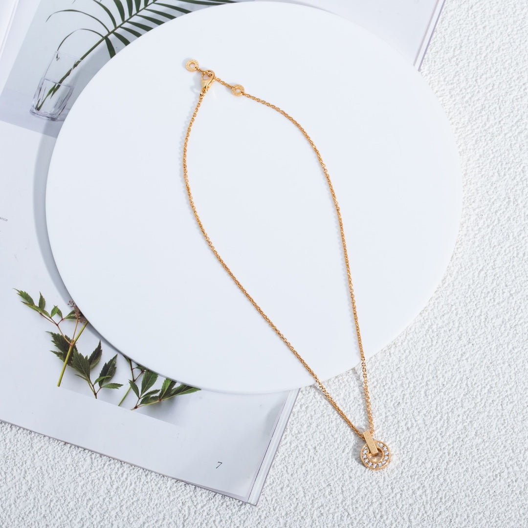 []GARI NECKLACE PINK GOLD DIAMOND