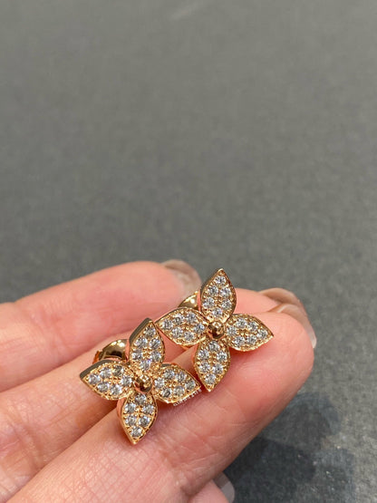 []STAR DIAMOND EARRINGS