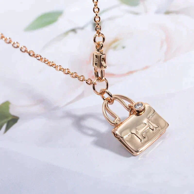 [🌹Rose💎]AMULETTE PEDANT ROSE GOLD NECKLACE