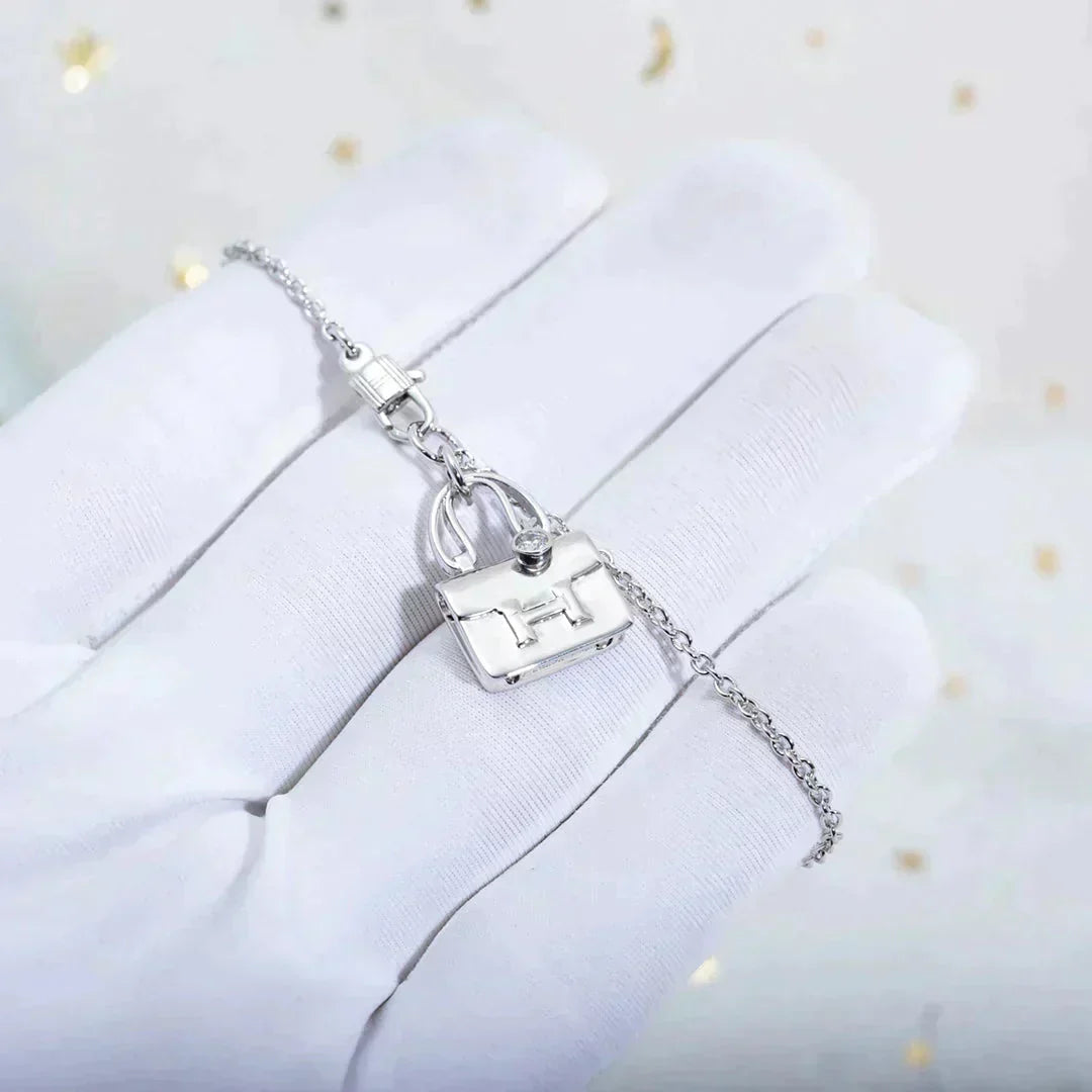 [Rose Jewelrys]AMULETTE PEDANT SILVER NECKLACE