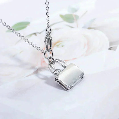 [Rose Jewelrys]AMULETTE PEDANT SILVER NECKLACE