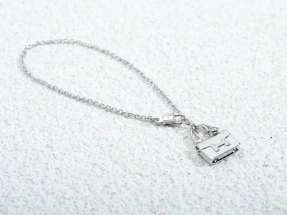 [Rose Jewelrys]AMULETTE PEDANT SILVER NECKLACE