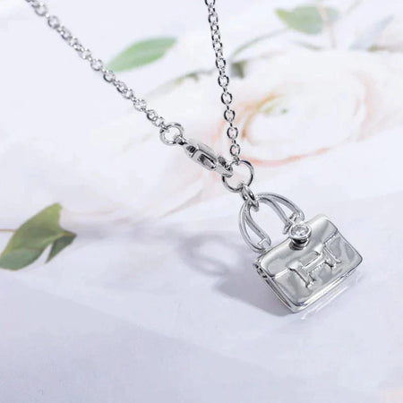[🌹Rose💎]AMULETTE PEDANT SILVER NECKLACE