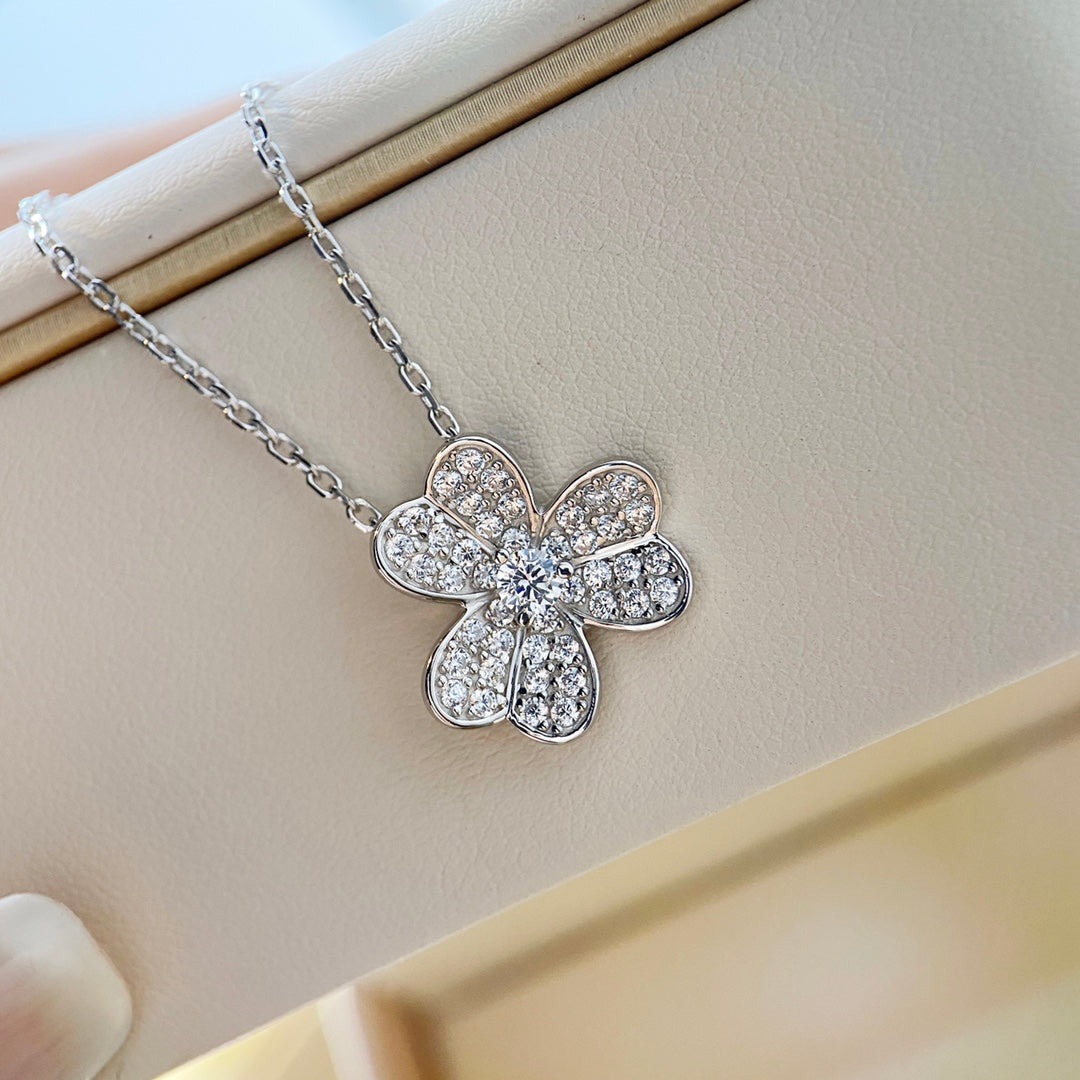 [Rose Jewelrys]CLOVER DIAMOND NECKLACE SILVER