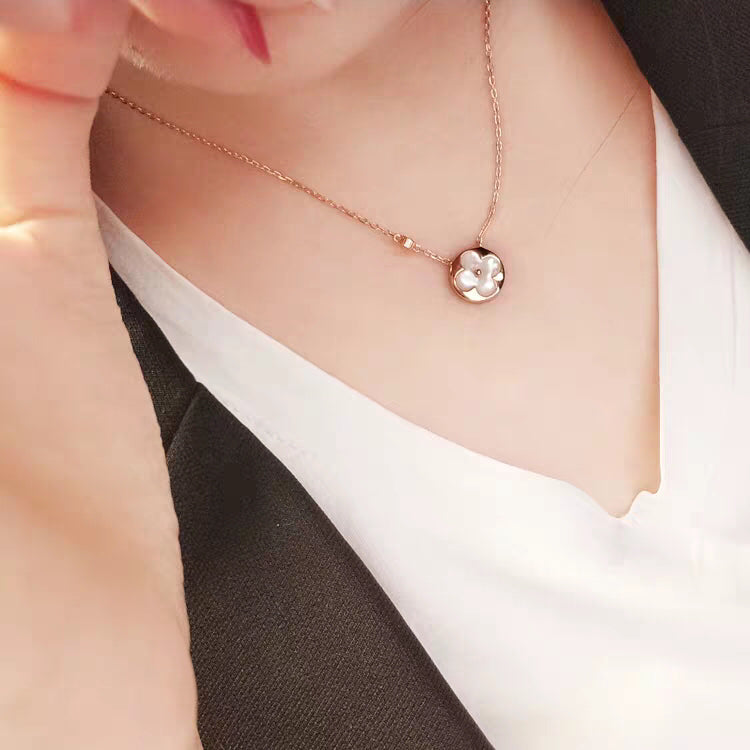 [Rose Jewelrys]SUN MOP GOLD 1 DIAMOND NECKLACE