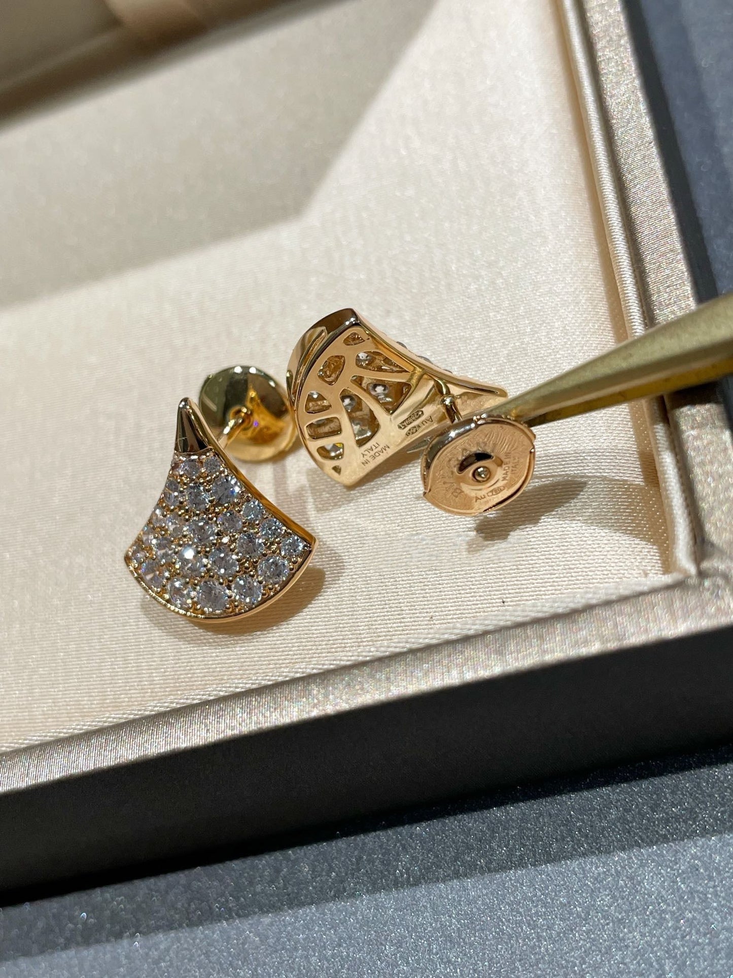 [Rose Jewelrys]DREAM STUD EARRINGS DIAMOND
