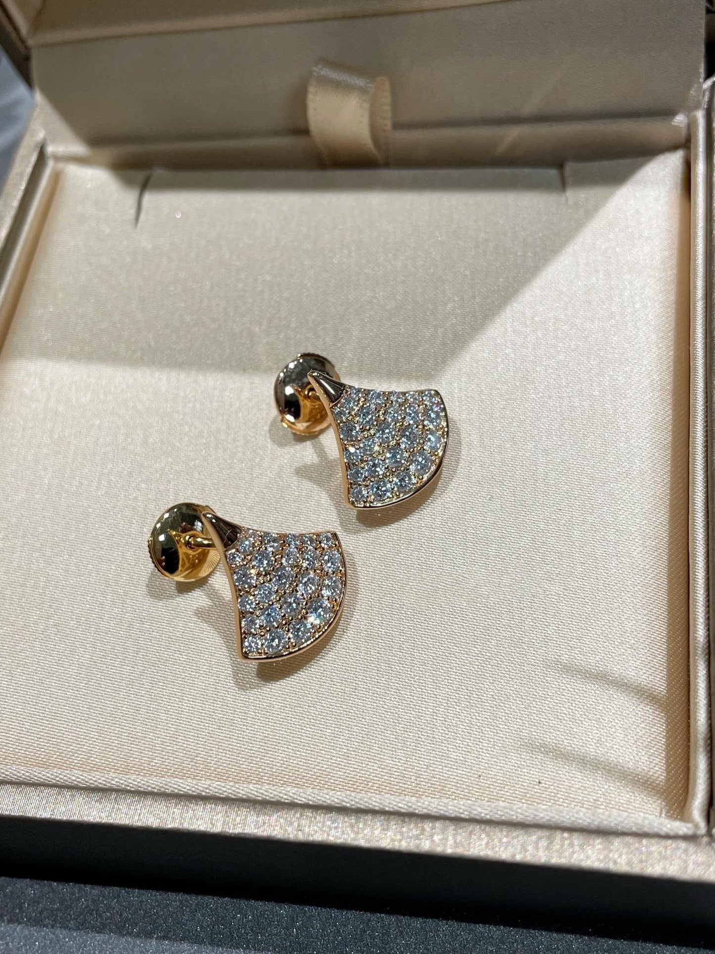 [Rose Jewelrys]DREAM STUD EARRINGS DIAMOND