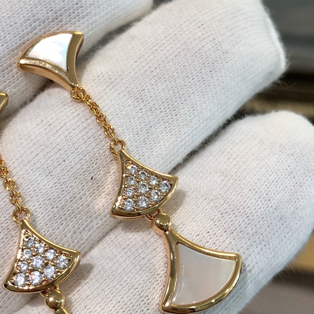 [Rose Jewelrys]DREAM EARRINGS 3 MOTIFS DIAMOND MOP PINK GOLD