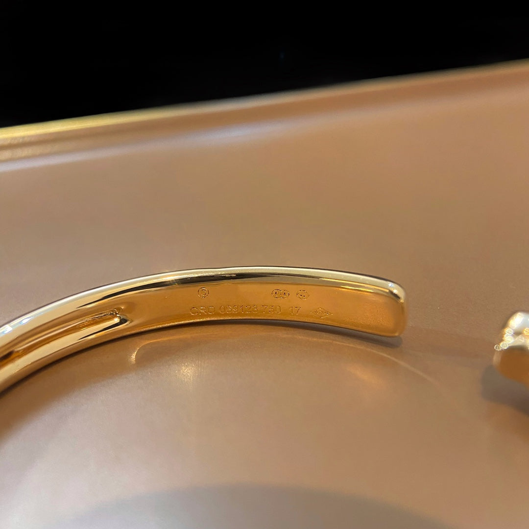 []PANTHERE GOLD OPEN BRACELET