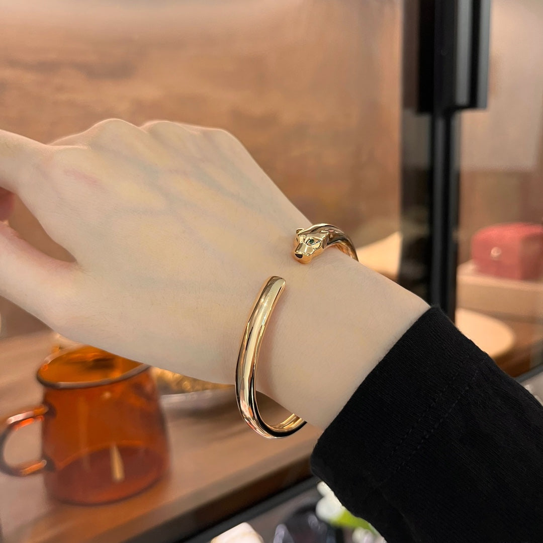 []PANTHERE GOLD OPEN BRACELET