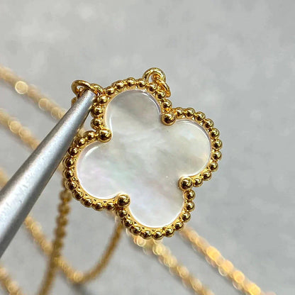 [Rose Jewelrys]CLOVER  15MM WHITE MOTHER-OF-PEARL NECKLACE