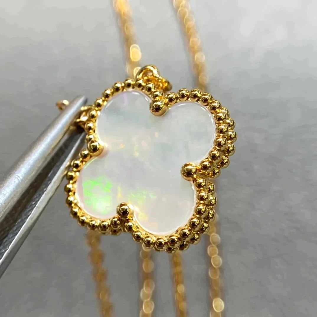 [Rose Jewelrys]CLOVER  15MM WHITE MOTHER-OF-PEARL NECKLACE