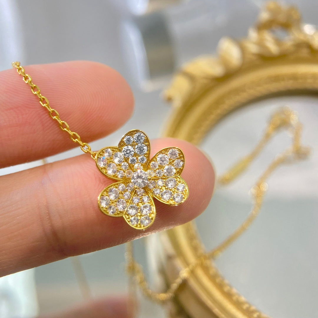 [Rose Jewelrys]FLOWER DIAMOND NECKLACE