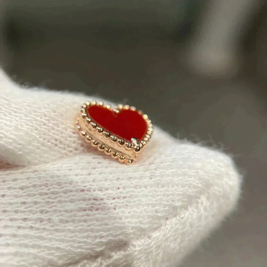 [Rose Jewelrys]HEART CARNELIAN STUD EARRINGS