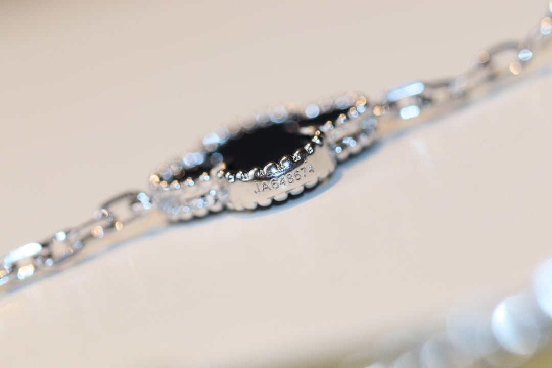 [Rose Jewelrys]CLOVER 20 MOTIFS ONYX DIAMOND SILVER