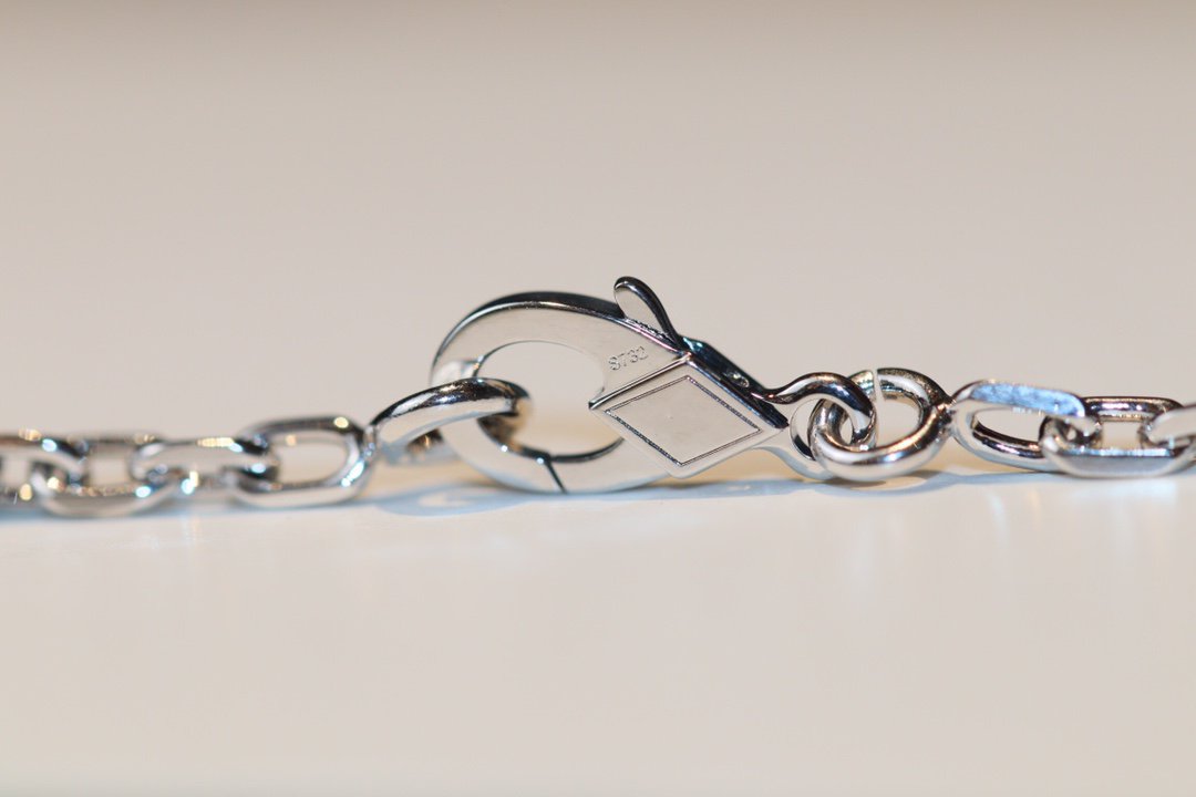 []CLOVER 20 MOTIFS ONYX DIAMOND SILVER