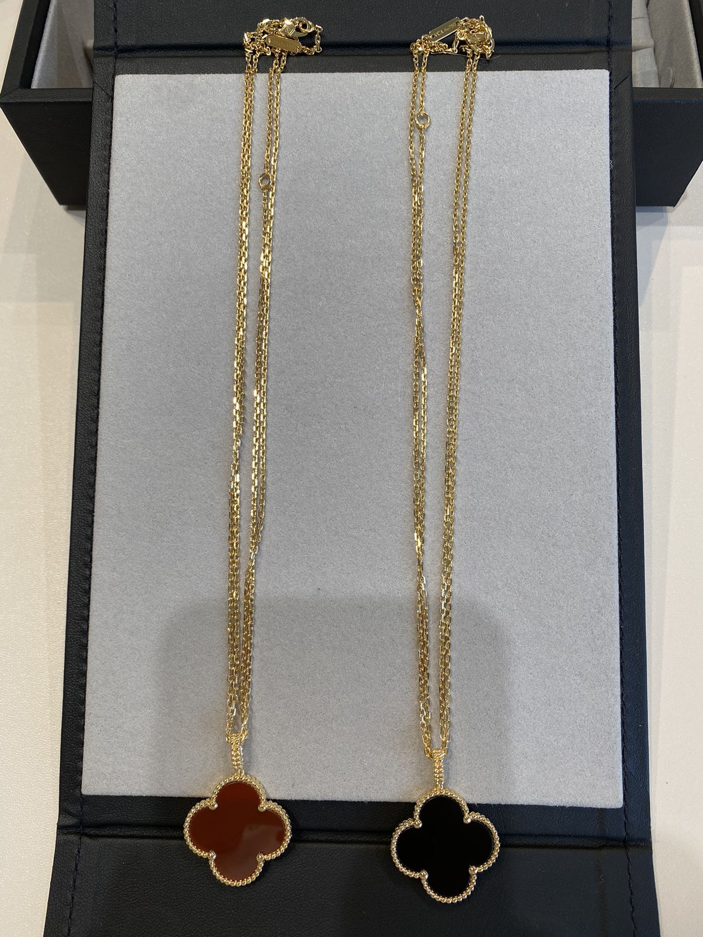 [Rose Jewelrys]CLOVER 25MM NECKLACE GOLD CARNELIAN