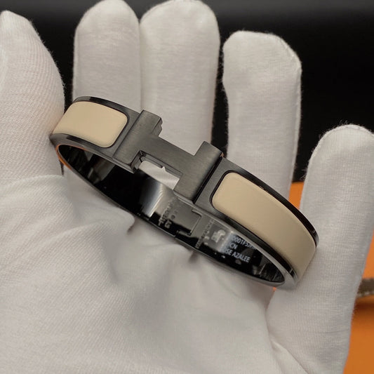 [Rose Jewelrys]H BRACELET 12MM BLACK BEIGE CERAMIC