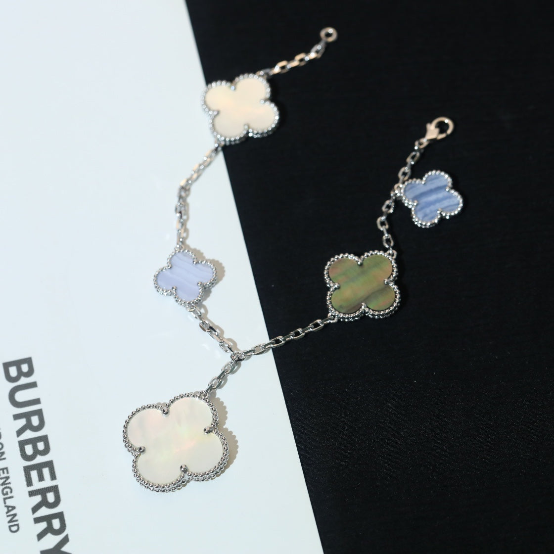 [Rose Jewelrys]CLOVER BRACELET 5 MOTIFS MOP CHALCEDONY SILVER