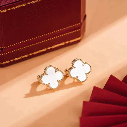 [Rose Jewelrys]CLOVER MEDIUM 1 MOTIFS  WHITE MOP STUD EARRINGS