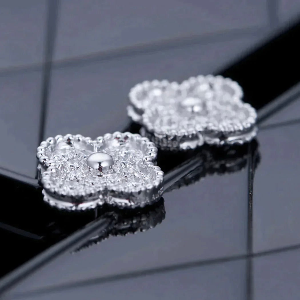 [Rose Jewelrys]CLOVER 1 MOTIFS DIAMOND STUD EARRINGS SILVER