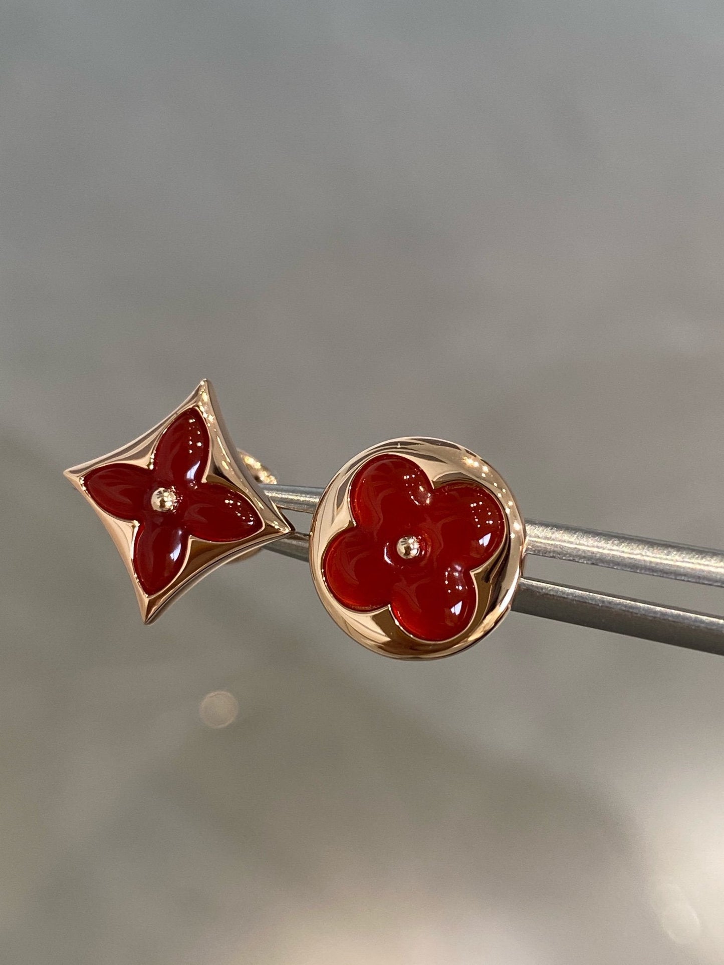[Rose Jewelrys]STAR AND SUN PINK GOLD CARNELIAN STUD EARRINGS