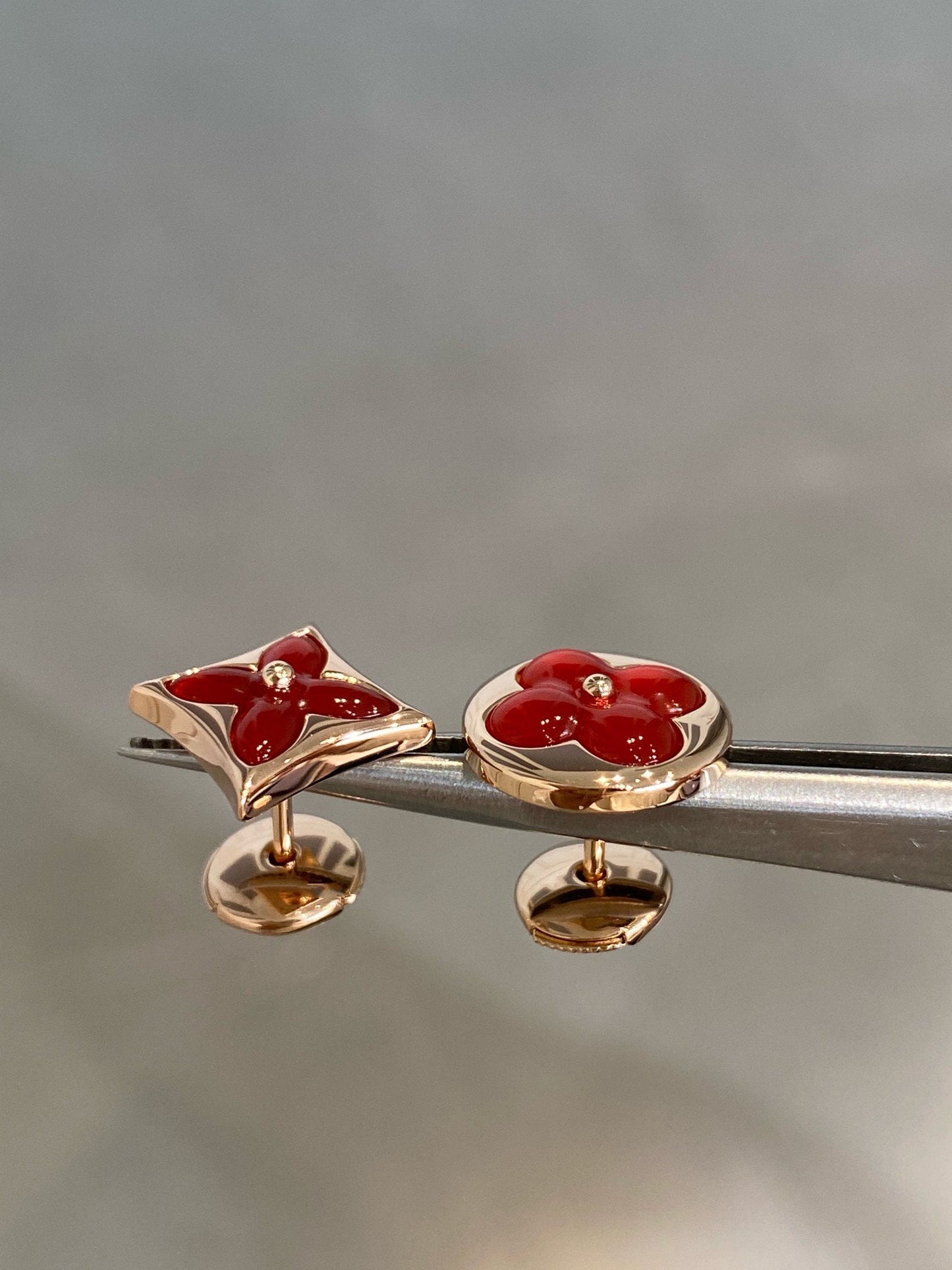 [Rose Jewelrys]STAR AND SUN PINK GOLD CARNELIAN STUD EARRINGS