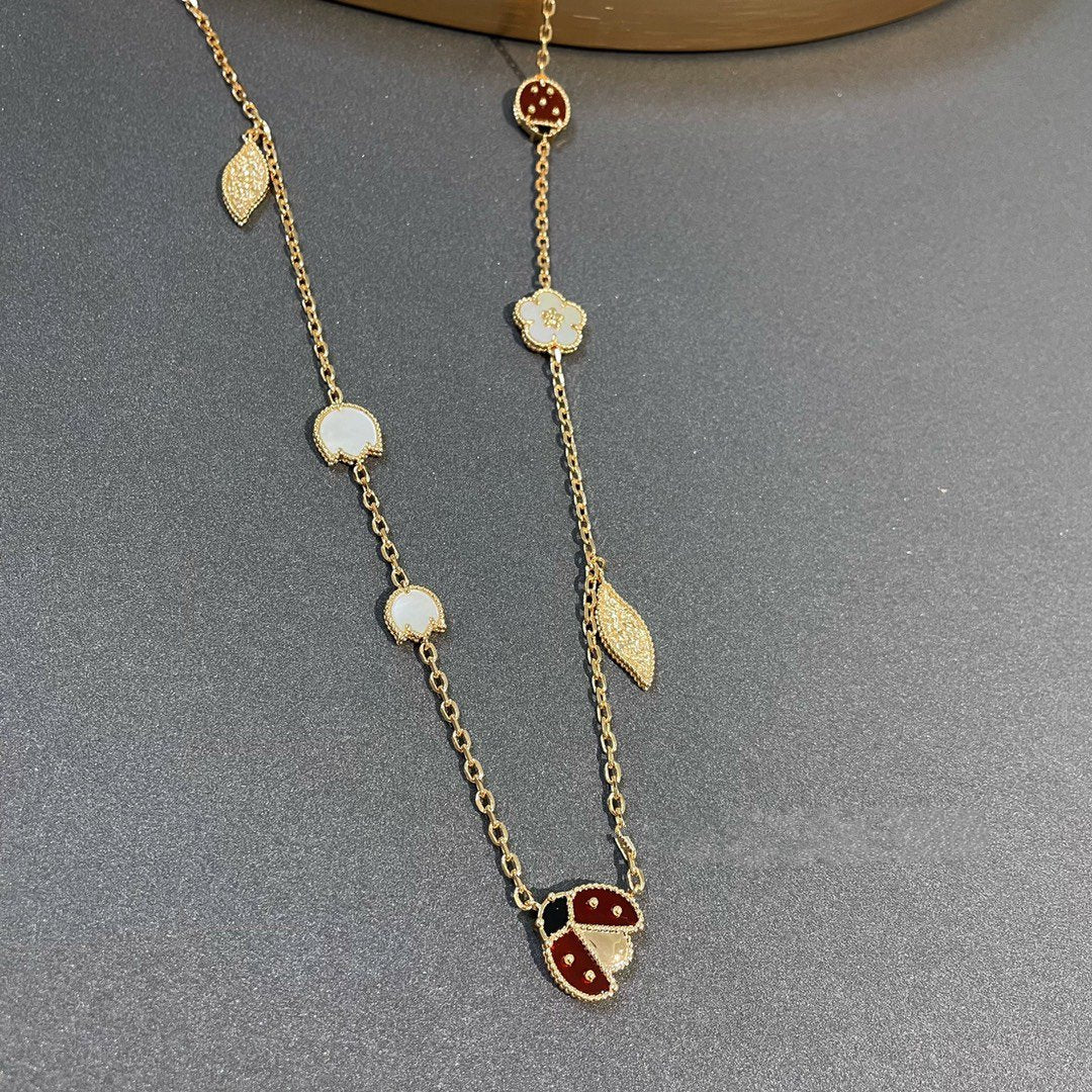 []LUCKY SPRING 15 MOTIFS GOLD NECKLACE