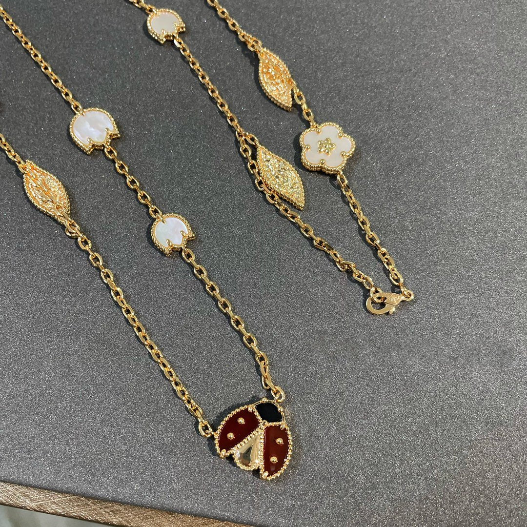 []LUCKY SPRING 15 MOTIFS GOLD NECKLACE